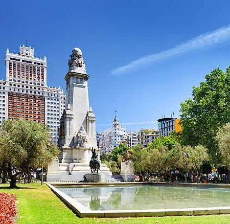 Punta Me Beautiful Apartment In Plaza Espana Madrid Luaran gambar