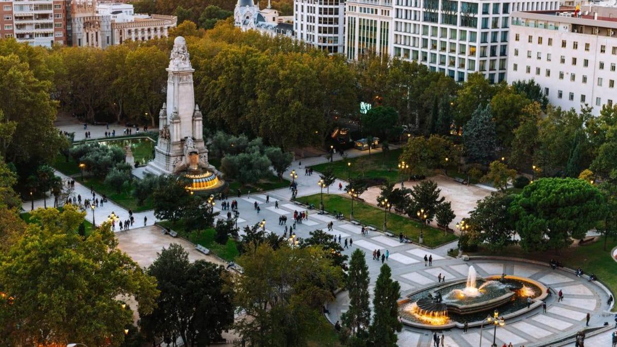 Punta Me Beautiful Apartment In Plaza Espana Madrid Luaran gambar